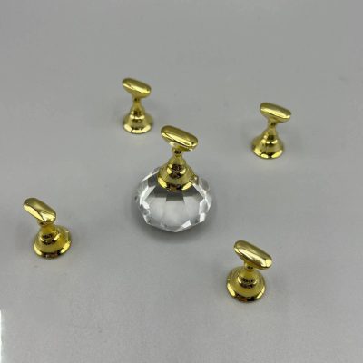 استند طراحي ژورنالي کاشت ناخن 5 عددي